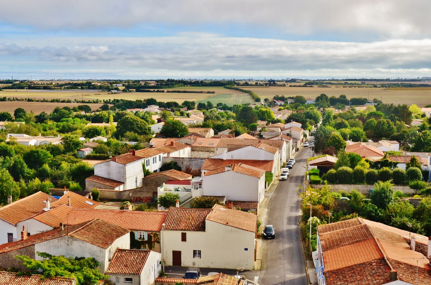 Vue aérienne de Marsilly, en Charente-Maritime
